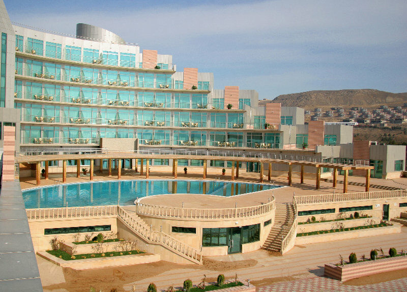 Отель Ramada By Wyndham Баку Экстерьер фото The Dead Sea Spa Hotel